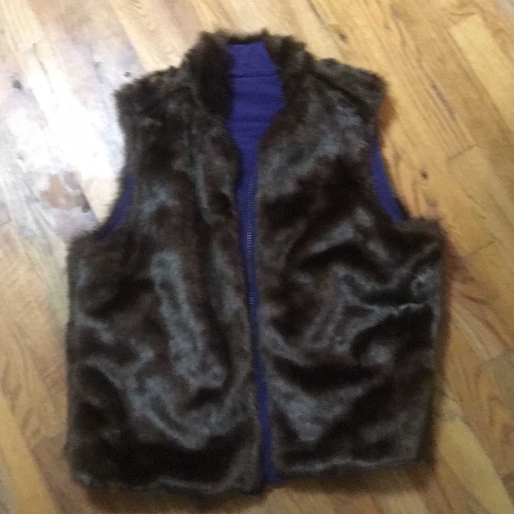 Large faux mink zip up vest
